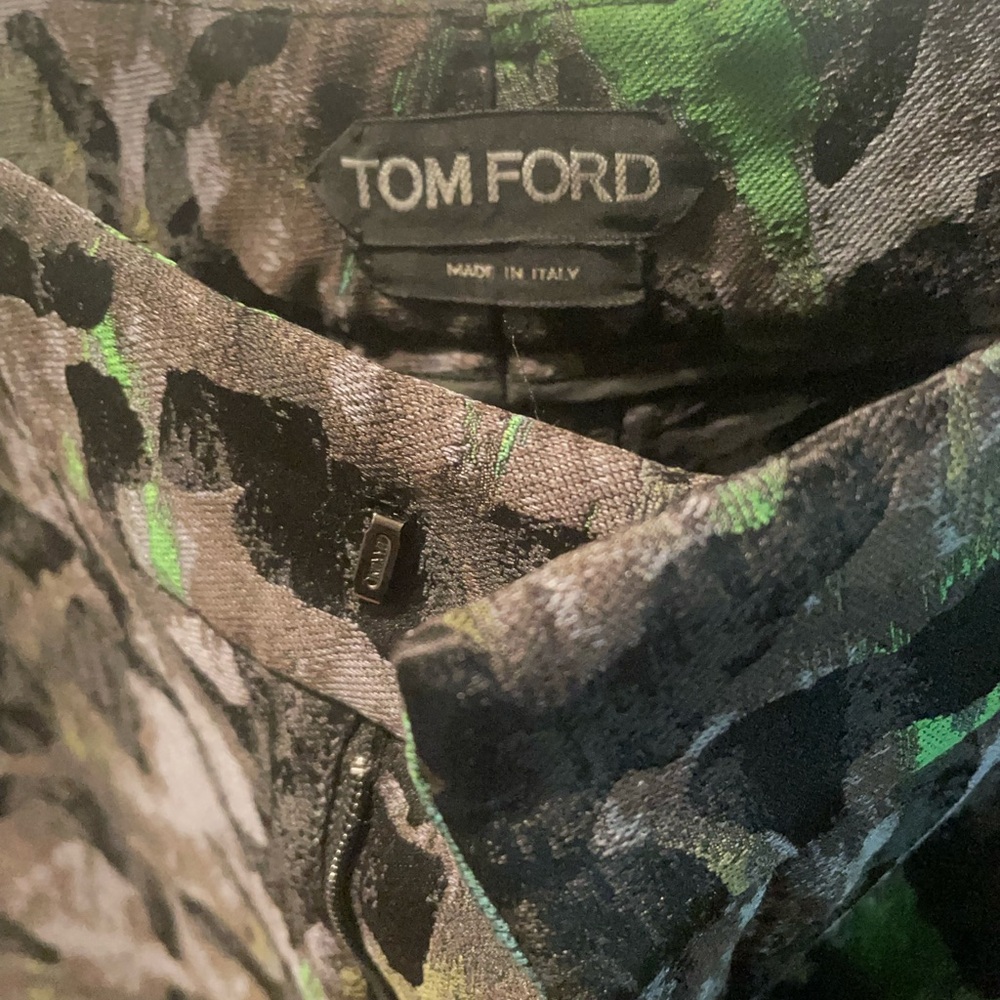 Tom Ford Multicolor Camouflage Jacket, some pilling on the left hip. 🔥 🔥 size 42